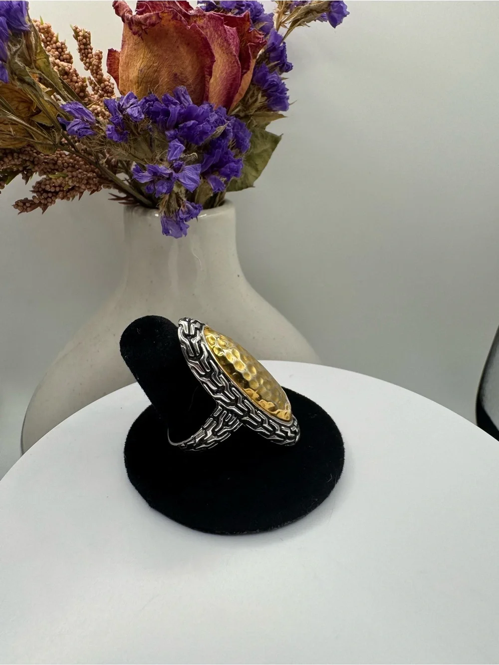 Two-Tone Hammered Oval Statement Ring with Byzantine Chain Pattern (Size 9)
